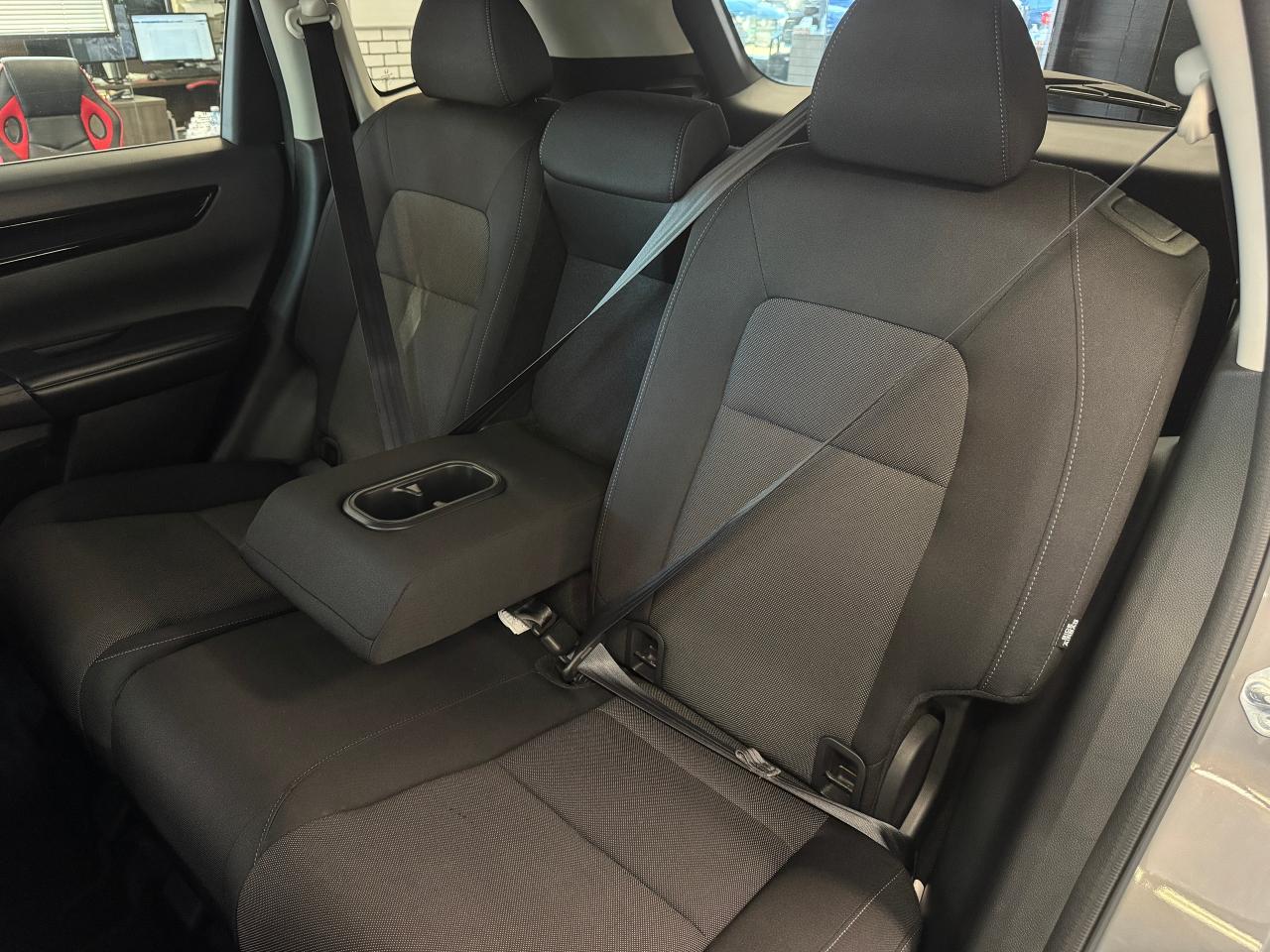 2023 Honda CR-V Sport-B AWD+Roof+Like New! One Owner! Clean Carfax Photo26