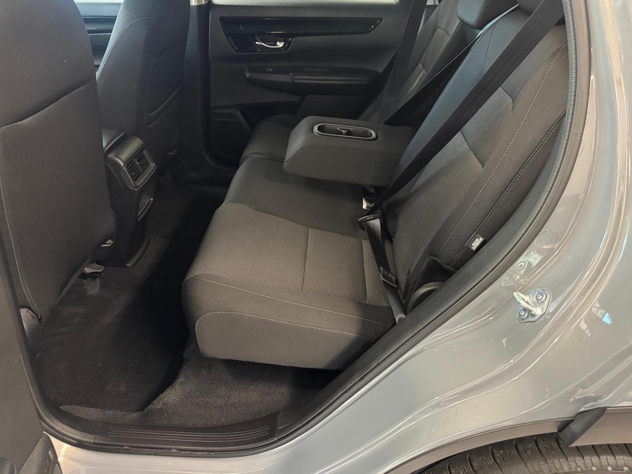 2023 Honda CR-V Sport-B AWD+Roof+Like New! One Owner! Clean Carfax Photo25