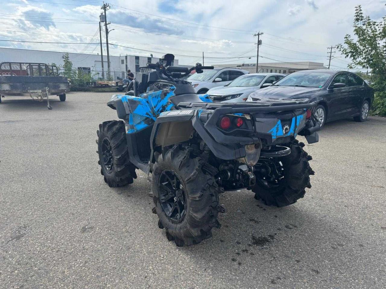 2022 Can-Am Outlander 850 XMR   - Photo #6