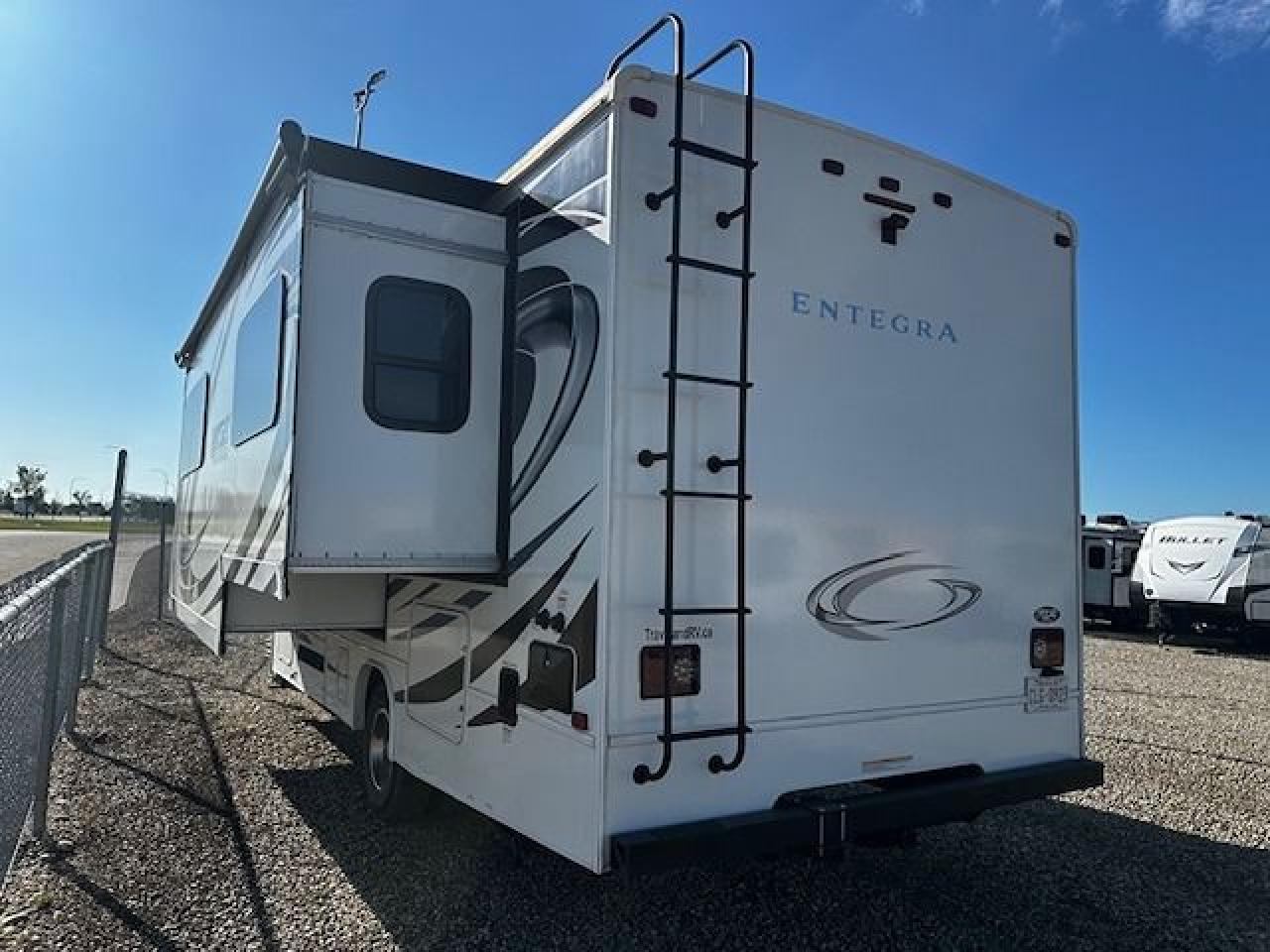 2019 Entegra Odyssey 24B 