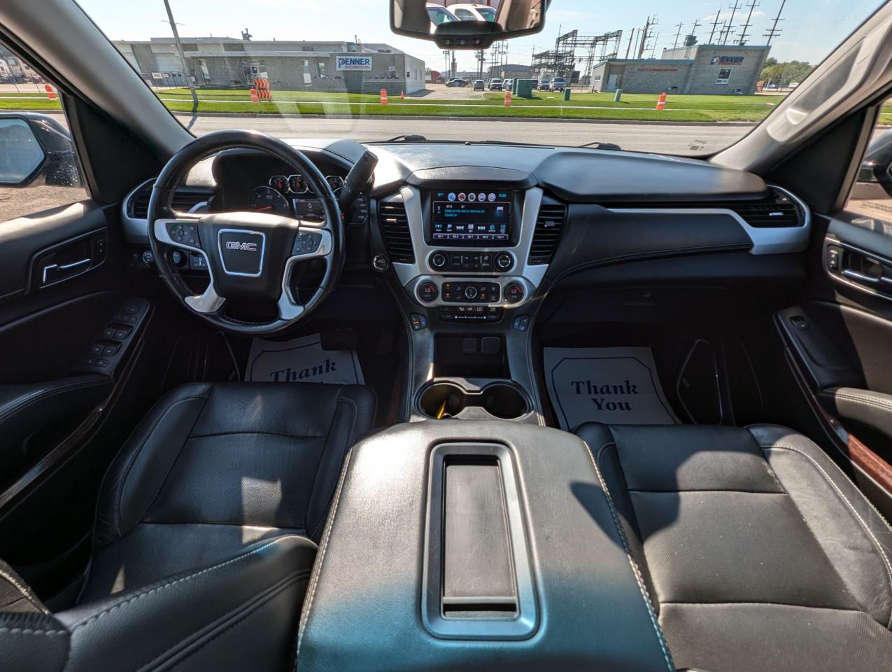 2020 GMC Yukon XL SLT | NO ACCIDENTS | COOLED SEATS | REAR DVD - Photo #12