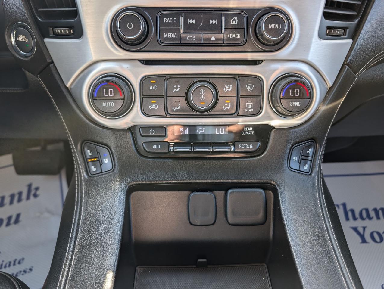 2020 GMC Yukon XL SLT | NO ACCIDENTS | COOLED SEATS | REAR DVD - Photo #13