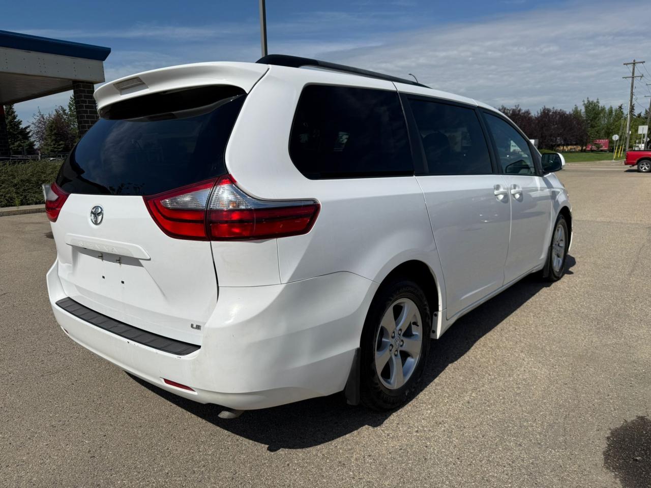 2016 Toyota Sienna LE | 8 PASSENGER | ALL CREDIT ACCEPTED!! - Photo #7