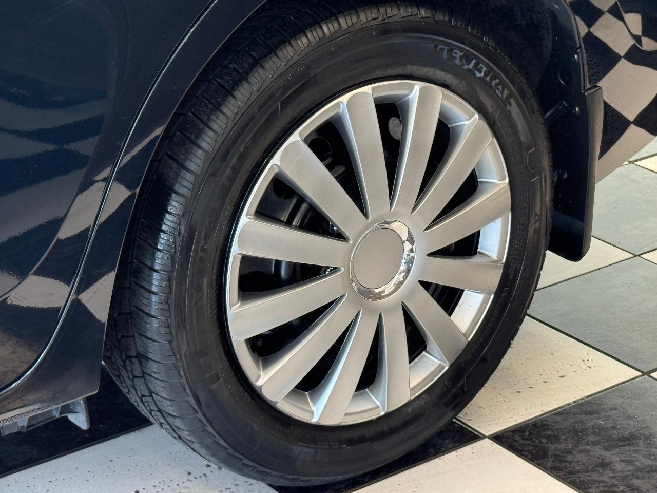 2019 Toyota Corolla LE+Adaptive Cruise+Camera+CLEAN CARFAX Photo46