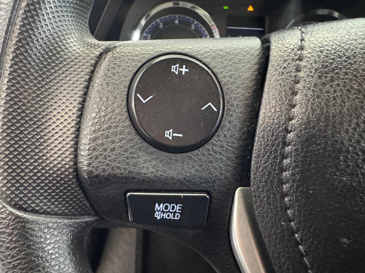 2019 Toyota Corolla LE+Adaptive Cruise+Camera+CLEAN CARFAX Photo95