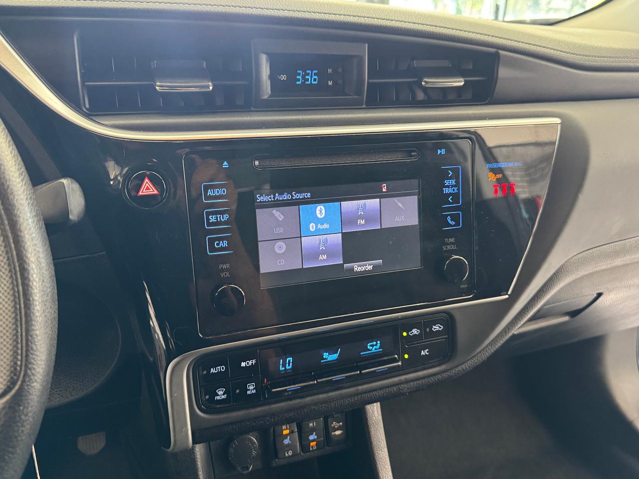 2019 Toyota Corolla LE+Adaptive Cruise+Camera+CLEAN CARFAX Photo15