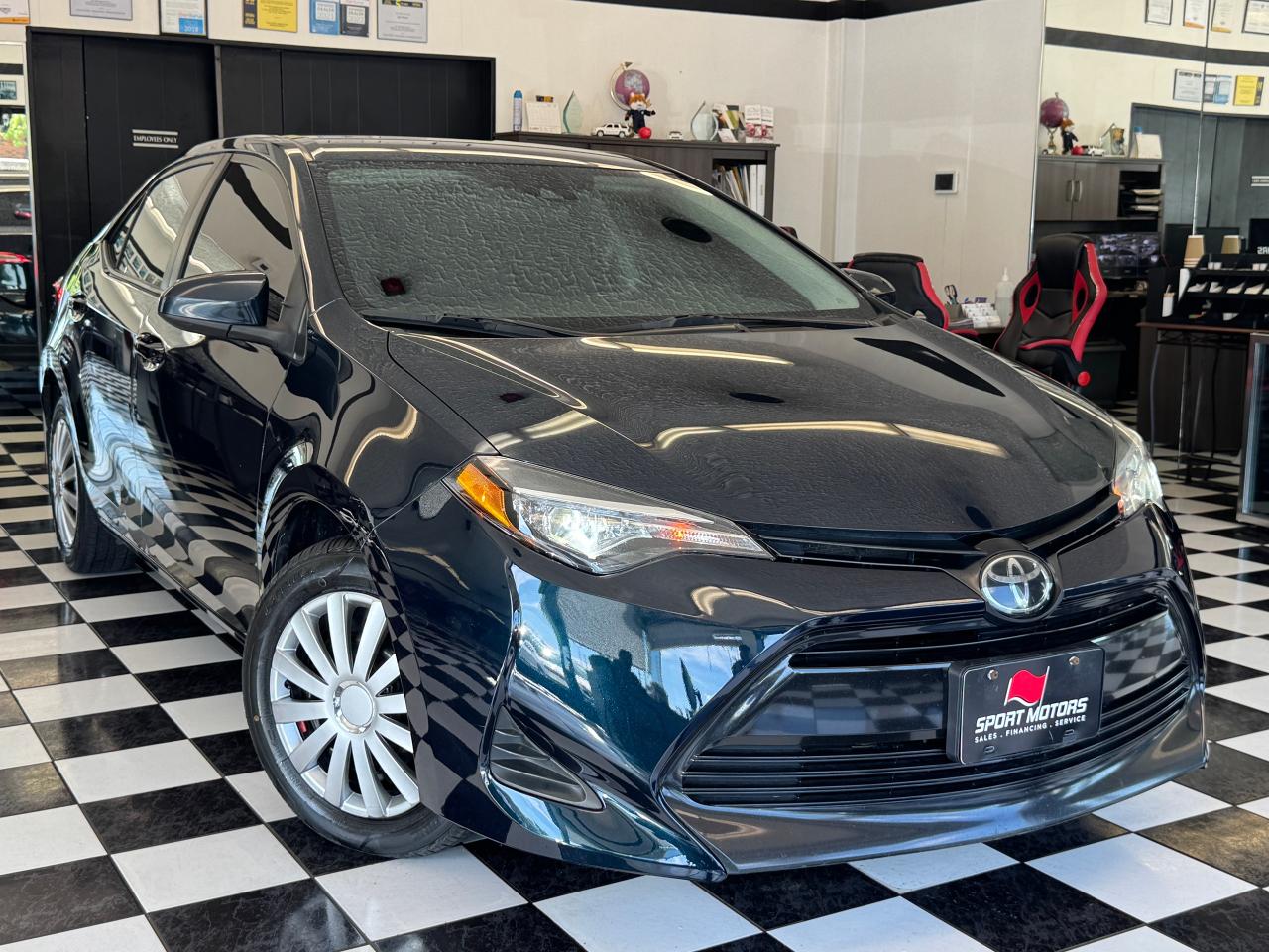 2019 Toyota Corolla LE+Adaptive Cruise+Camera+CLEAN CARFAX Photo18