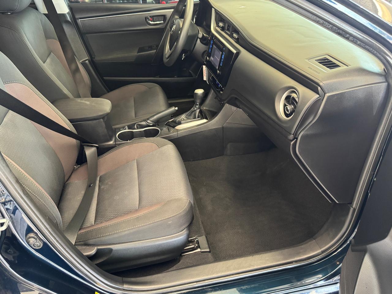2019 Toyota Corolla LE+Adaptive Cruise+Camera+CLEAN CARFAX Photo23