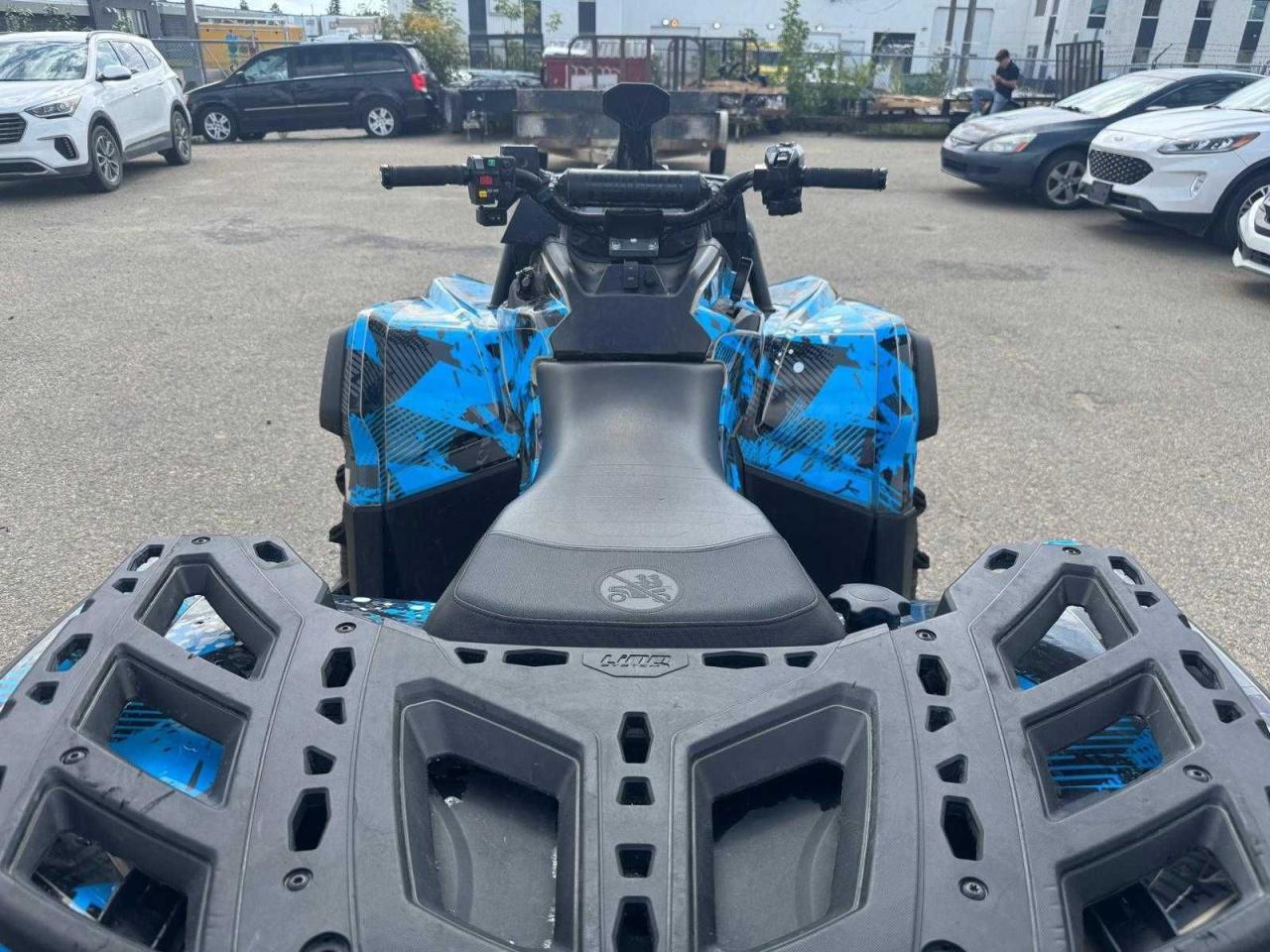 2022 Can-Am Outlander 850 XMR   - Photo #9