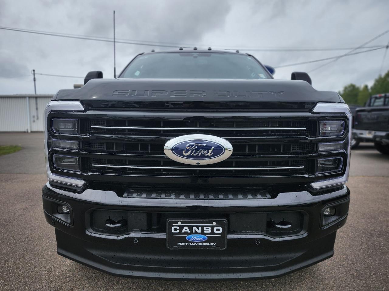 2026 Ford F-250 Super Duty SRW PLATINUM 4WD CREW CAB 6.75' BOX Photo1