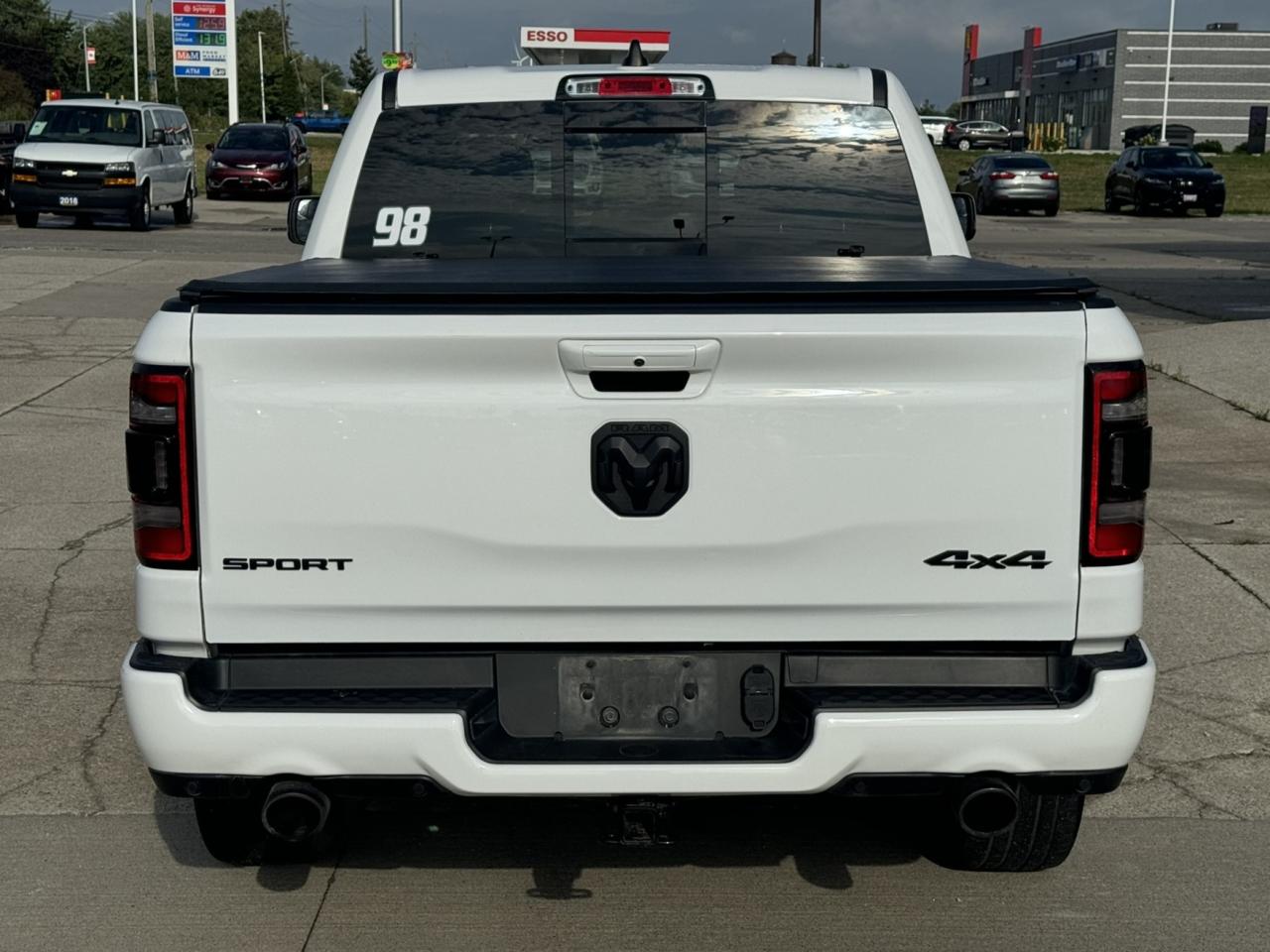 2023 RAM 1500 SPORT 4X4 CREW CAB 5'7" BOX Photo