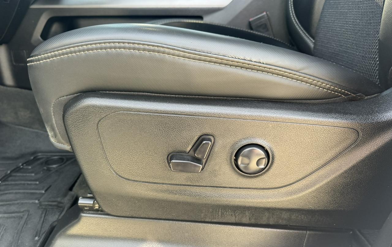 2023 RAM 1500 SPORT 4X4 CREW CAB 5'7" BOX Photo