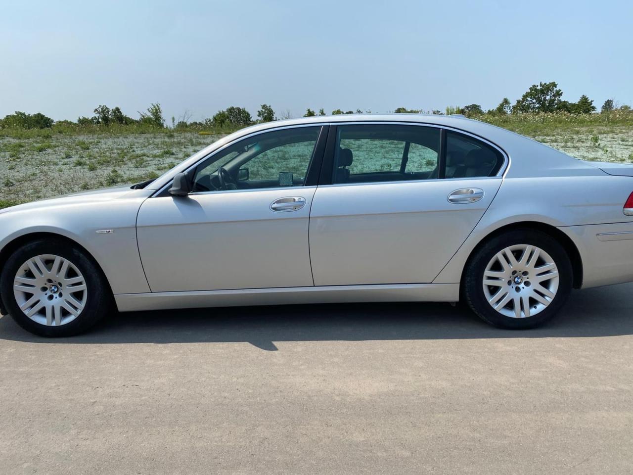 2006 BMW 7 Series 750Li - Photo #4