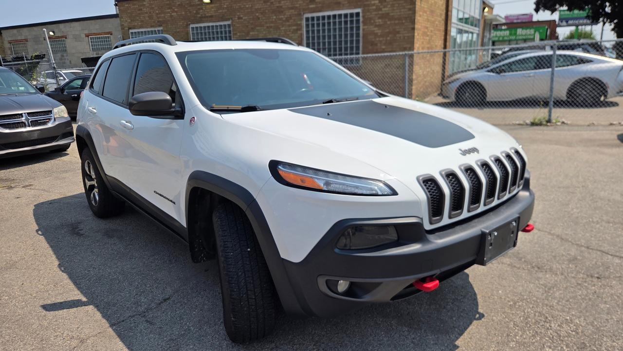 2015 Jeep Cherokee 4WD 4dr Trailhawk - Photo #6