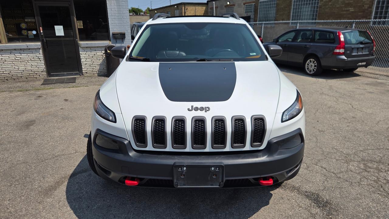 2015 Jeep Cherokee 4WD 4dr Trailhawk - Photo #8