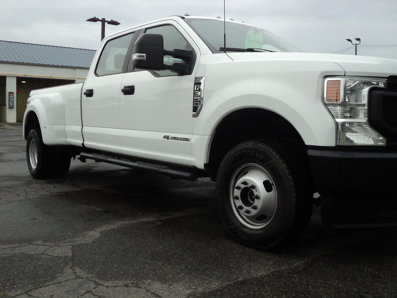 2022 Ford SUPER DUTY F-350 DRW XL CrewCab 4WD 6.7L8cylPowerStrokeDiesel 8' Box - Photo #25
