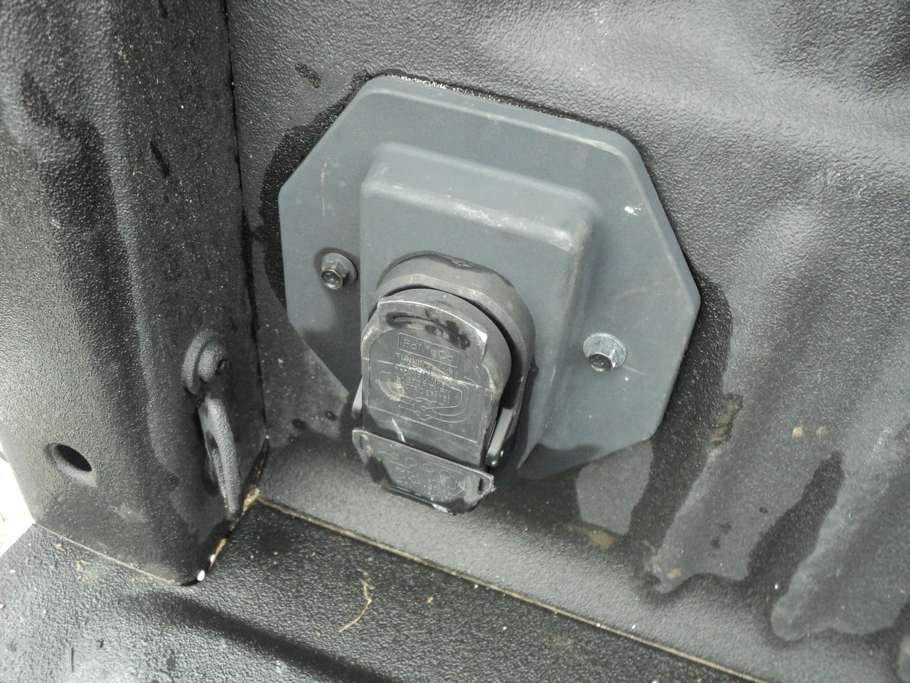 2022 Ford SUPER DUTY F-350 DRW XL CrewCab 4WD 6.7L8cylPowerStrokeDiesel 8' Box - Photo #28