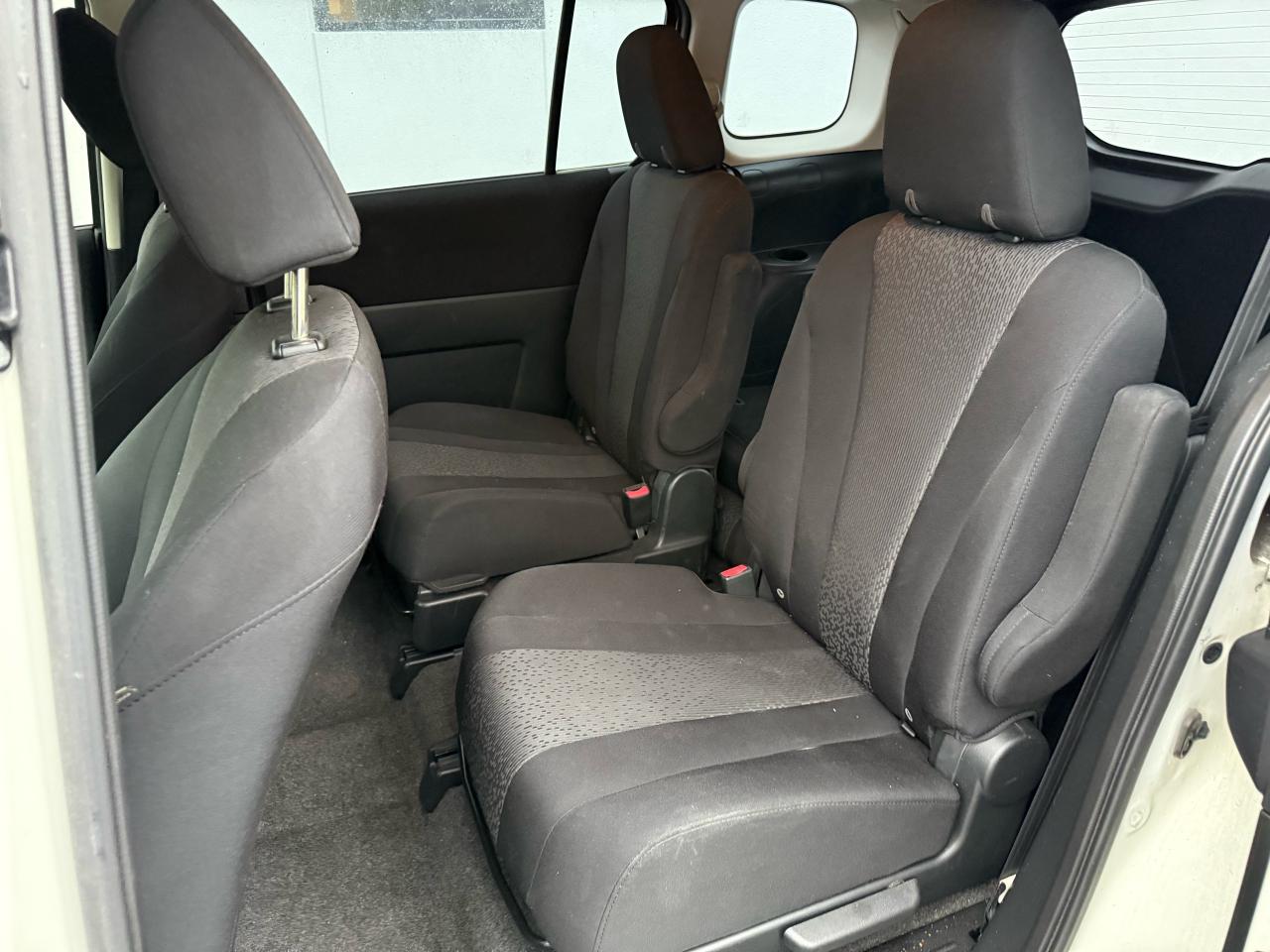 2012 Mazda MAZDA5 GT - Photo #9