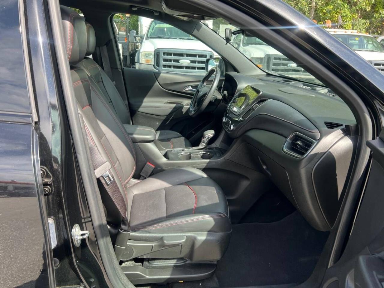 2022 Chevrolet Equinox AWD 4dr RS - Photo #11
