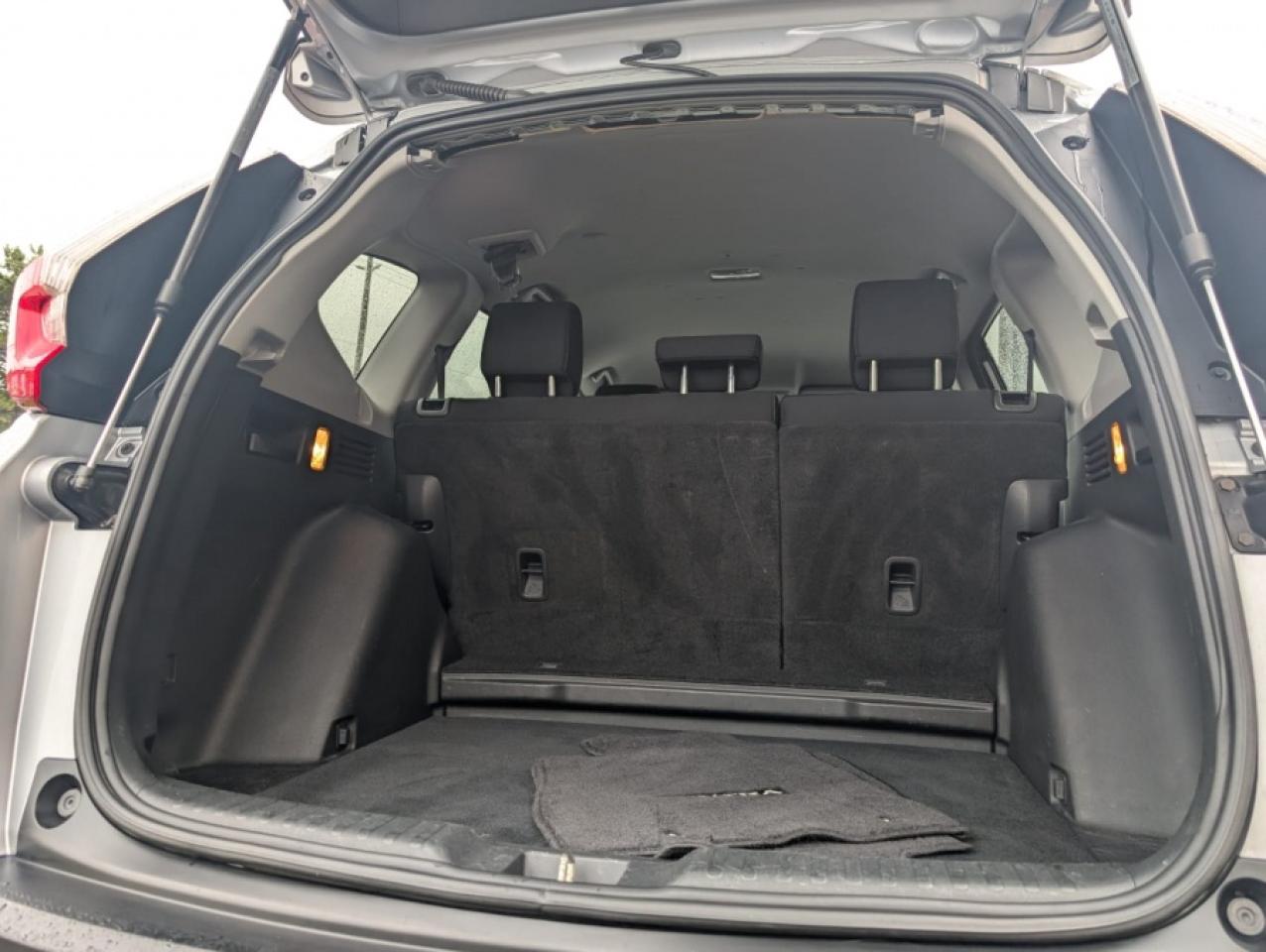 2017 Honda CR-V LX - Photo #5