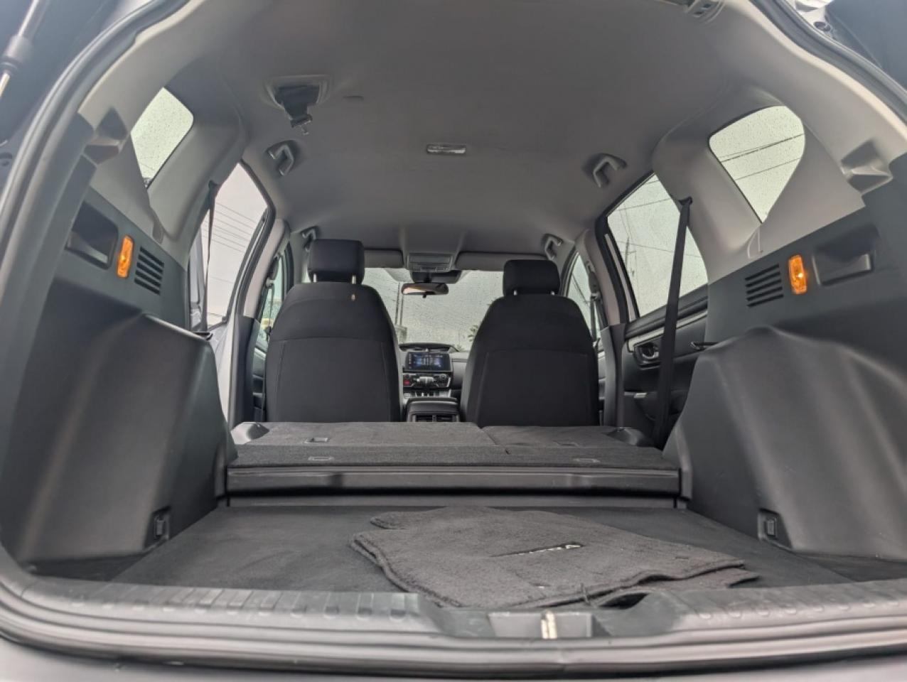 2017 Honda CR-V LX - Photo #6