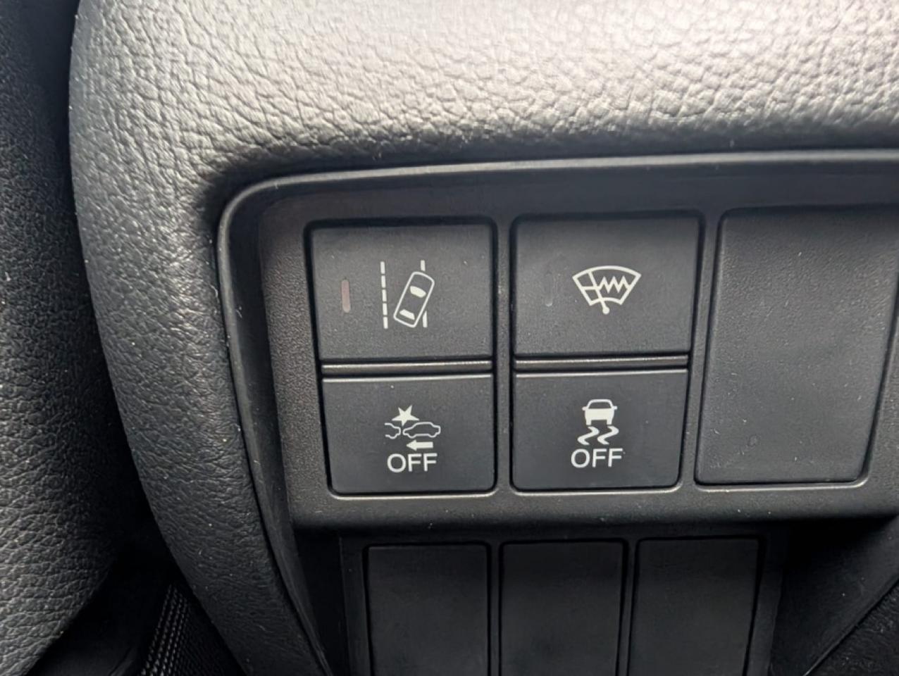 2017 Honda CR-V LX - Photo #12