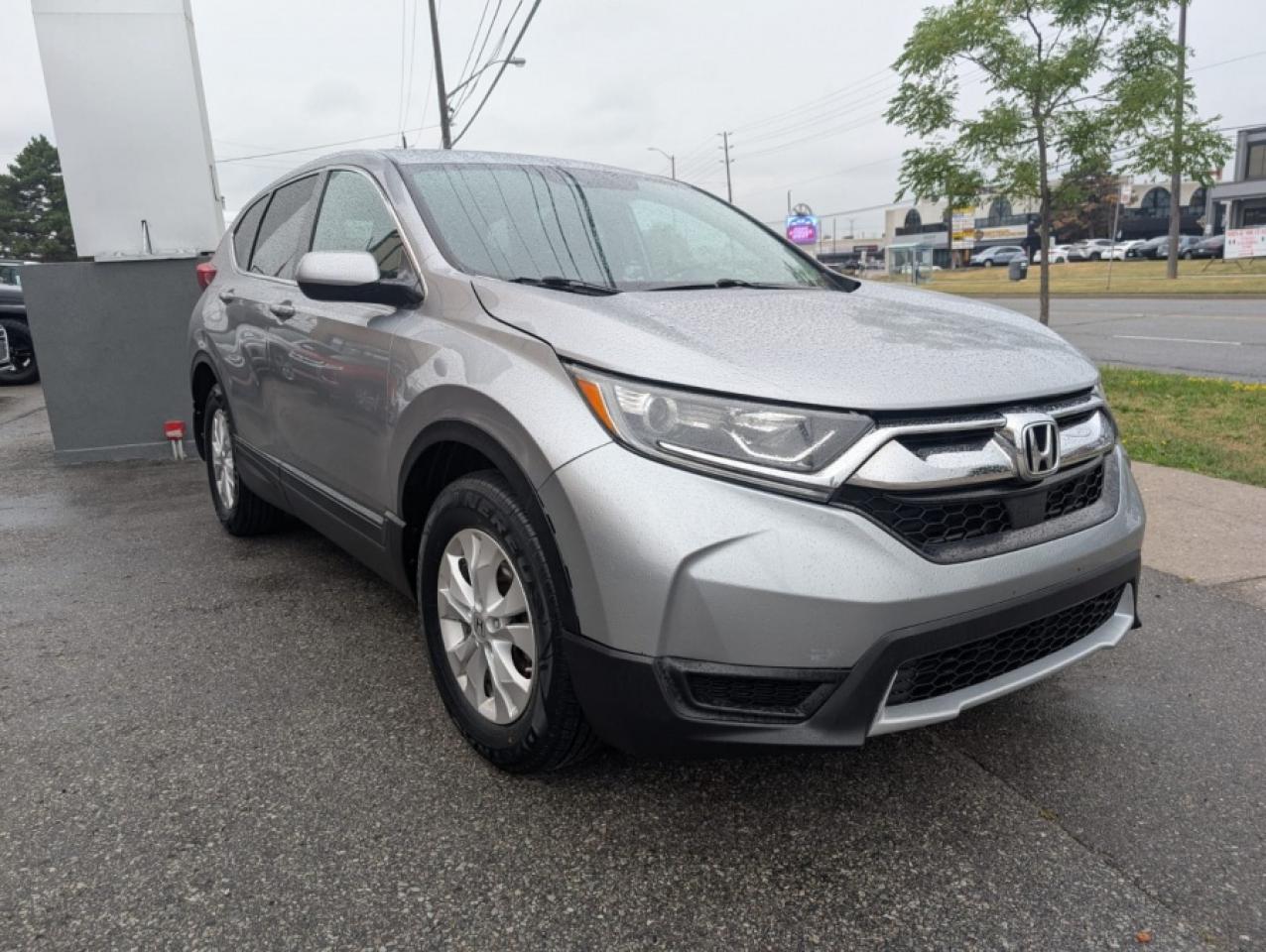2017 Honda CR-V LX - Photo #9