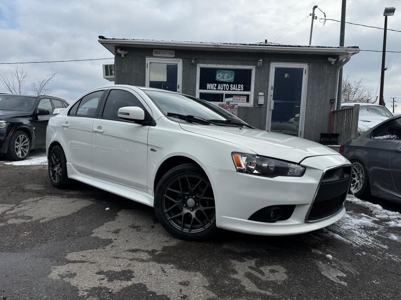 2015 Mitsubishi Lancer SE - Photo #24