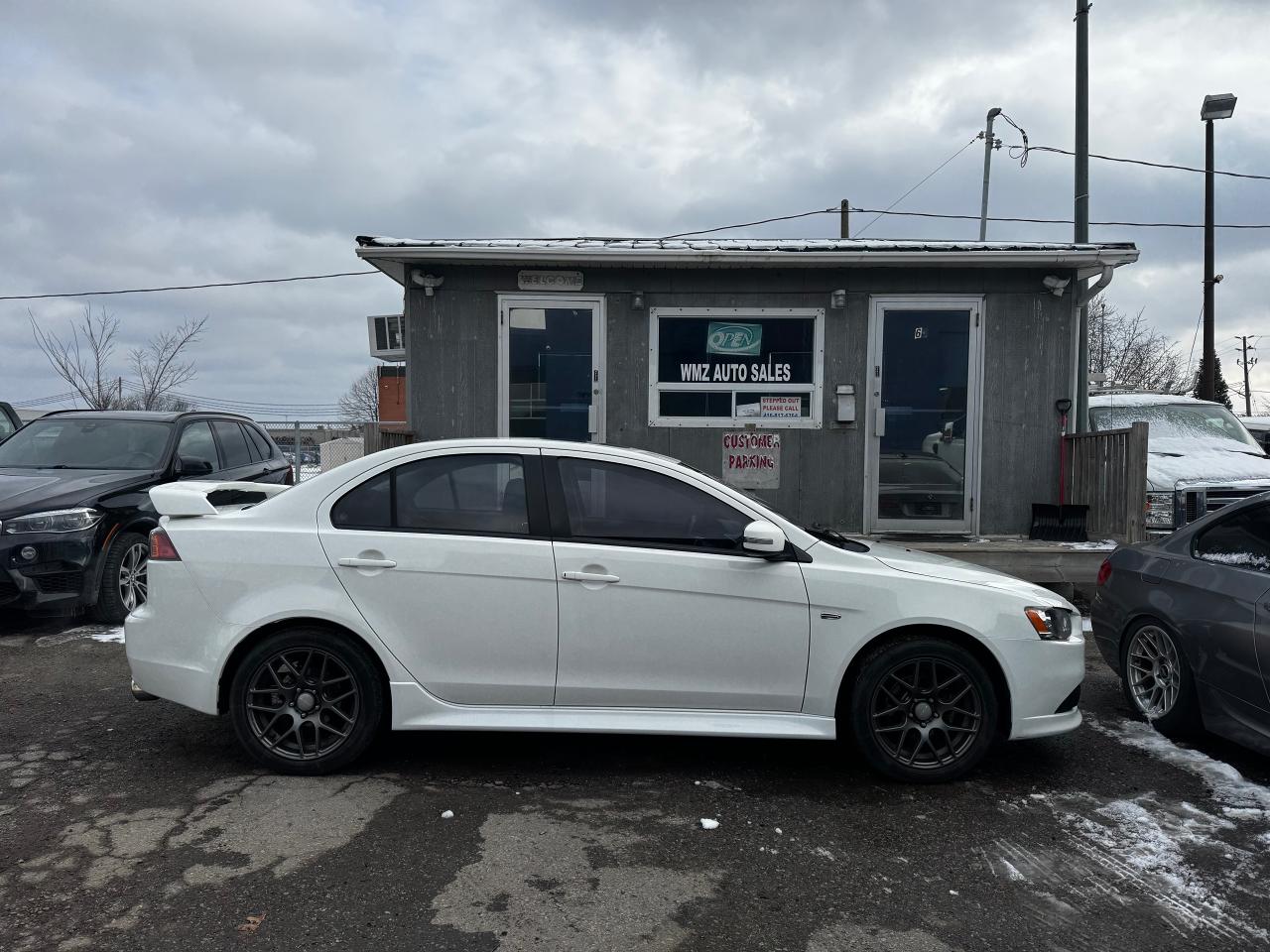 2015 Mitsubishi Lancer SE - Photo #9