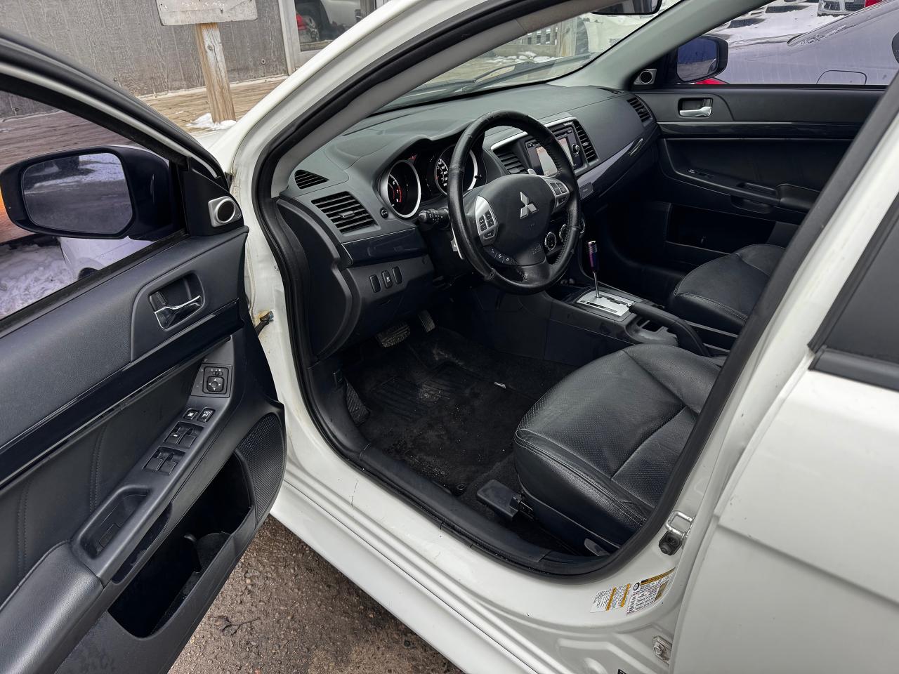 2015 Mitsubishi Lancer SE - Photo #12