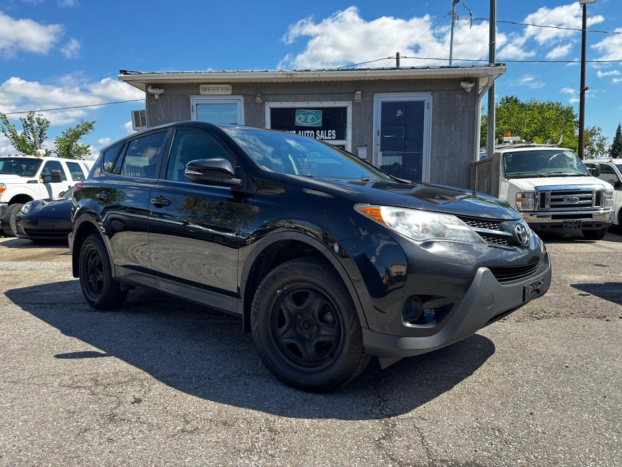 2014 Toyota RAV4 LE - Photo #10