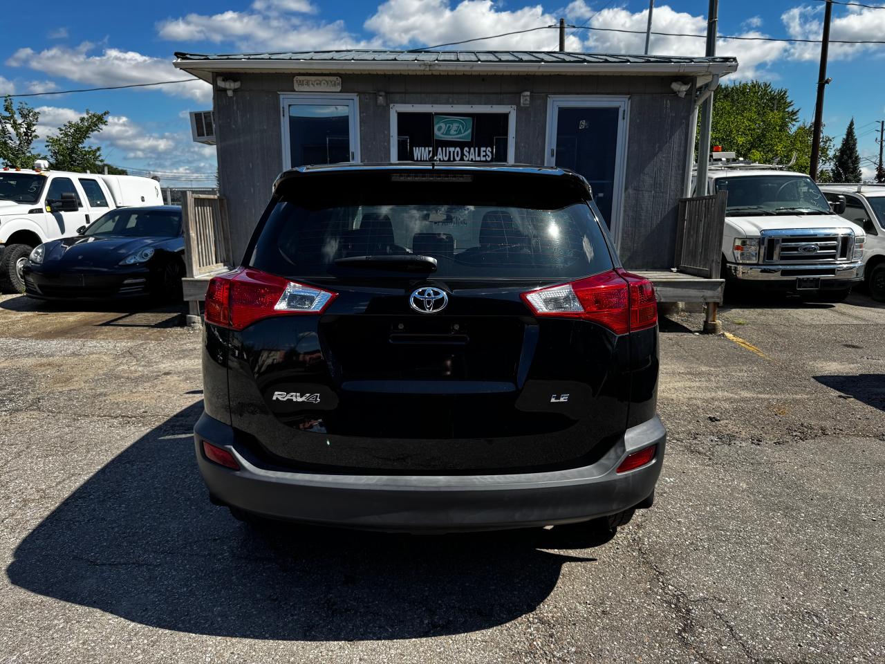 2014 Toyota RAV4 LE - Photo #7