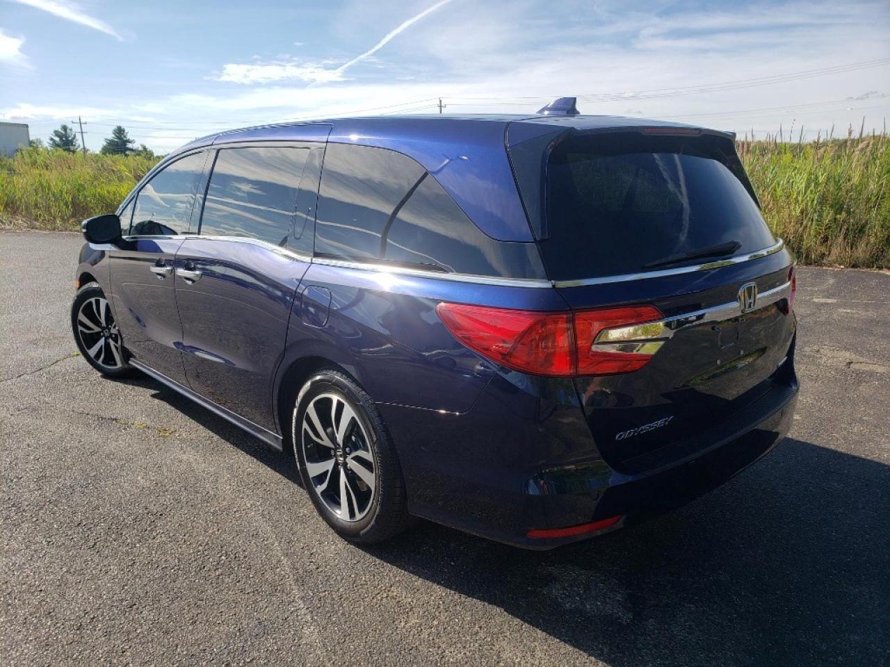 2020 Honda Odyssey Touring Auto Photo