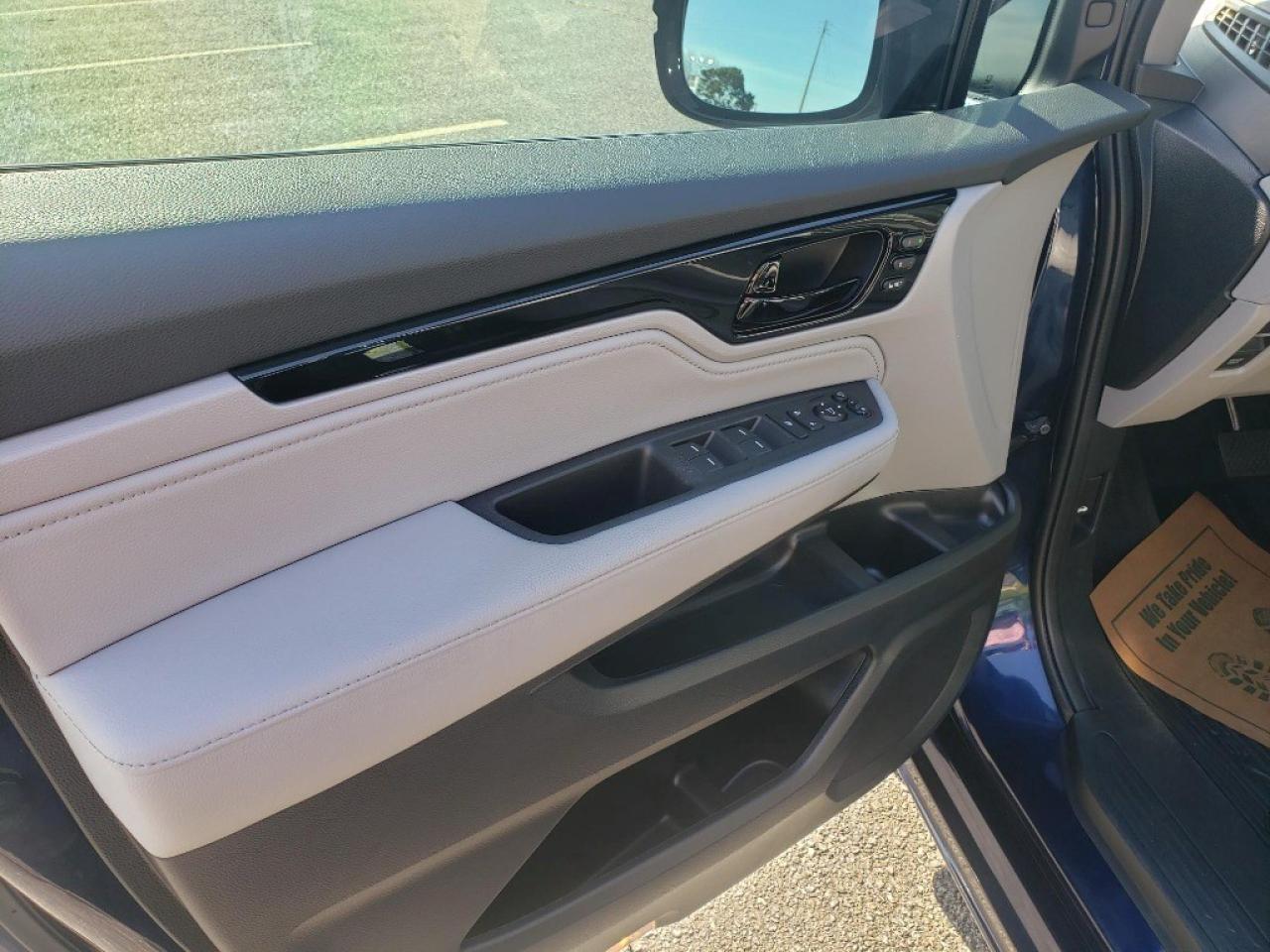 2020 Honda Odyssey Touring Auto Photo