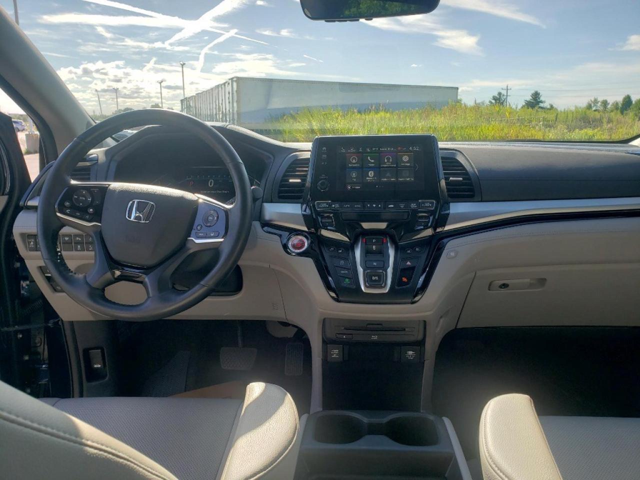 2020 Honda Odyssey Touring Auto Photo