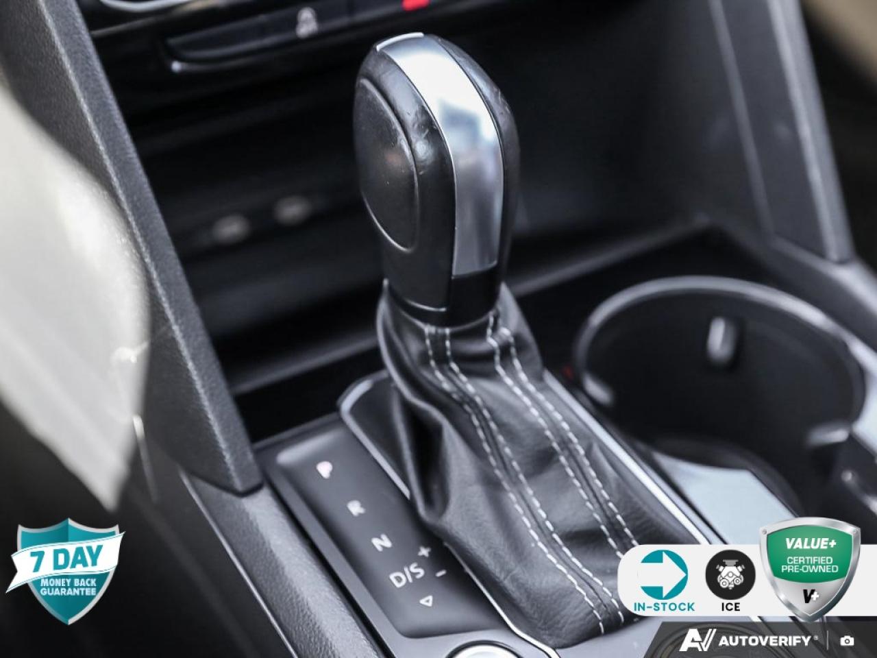 2021 Volkswagen Atlas Cross Sport 3.6 FSI Execline Photo