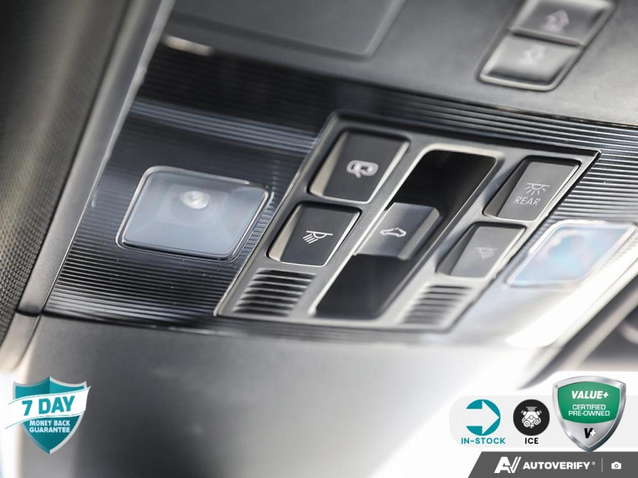 2021 Volkswagen Atlas Cross Sport 3.6 FSI Execline Photo