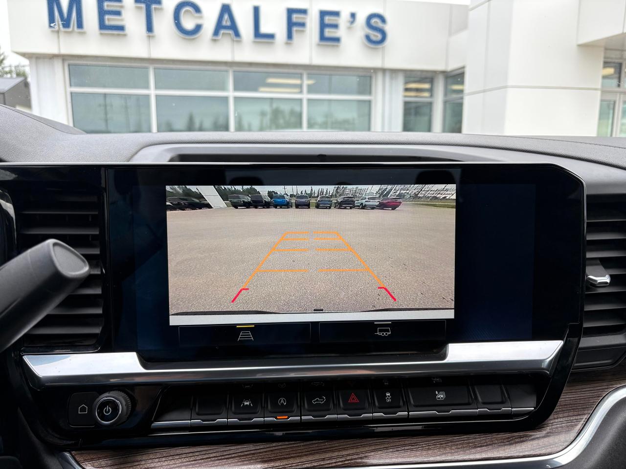 2023 Chevrolet Silverado 1500 LT 4WD Crew Cab 147 Photo5