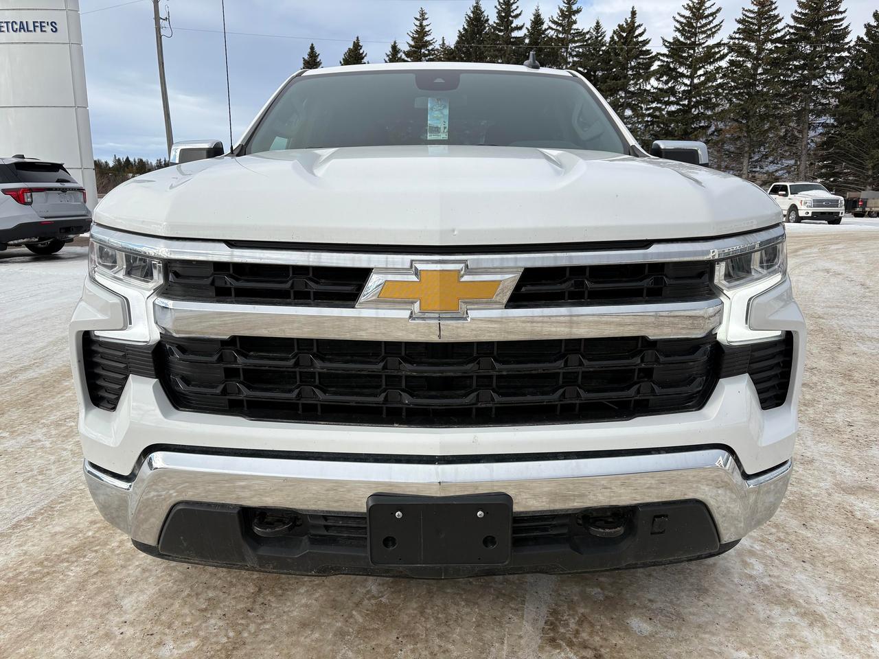 2023 Chevrolet Silverado 1500 LT 4WD Crew Cab 147 Photo2