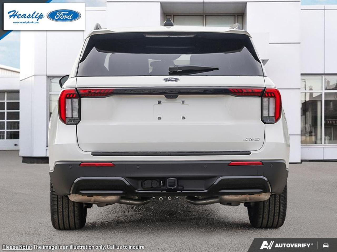 2025 Ford Explorer ST-Line Photo4
