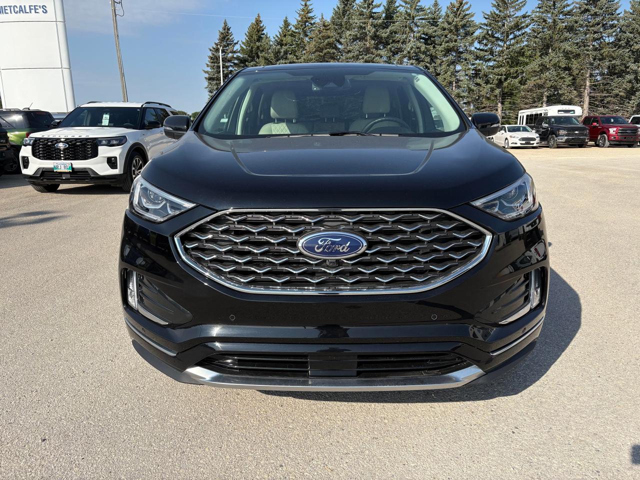 2024 Ford Edge Titanium AWD Photo
