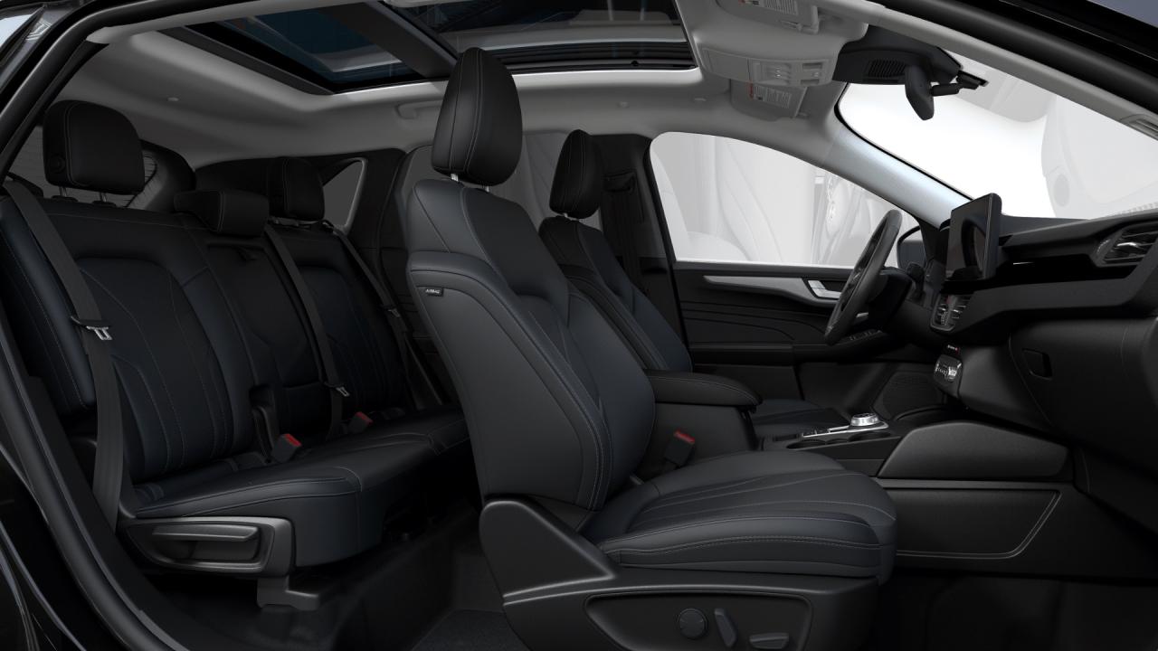 2025 Ford Escape Platinum AWD Photo5