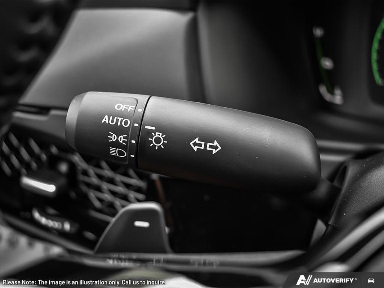 2025 Honda Accord Hybrid 4DR ECVT TOURING Photo