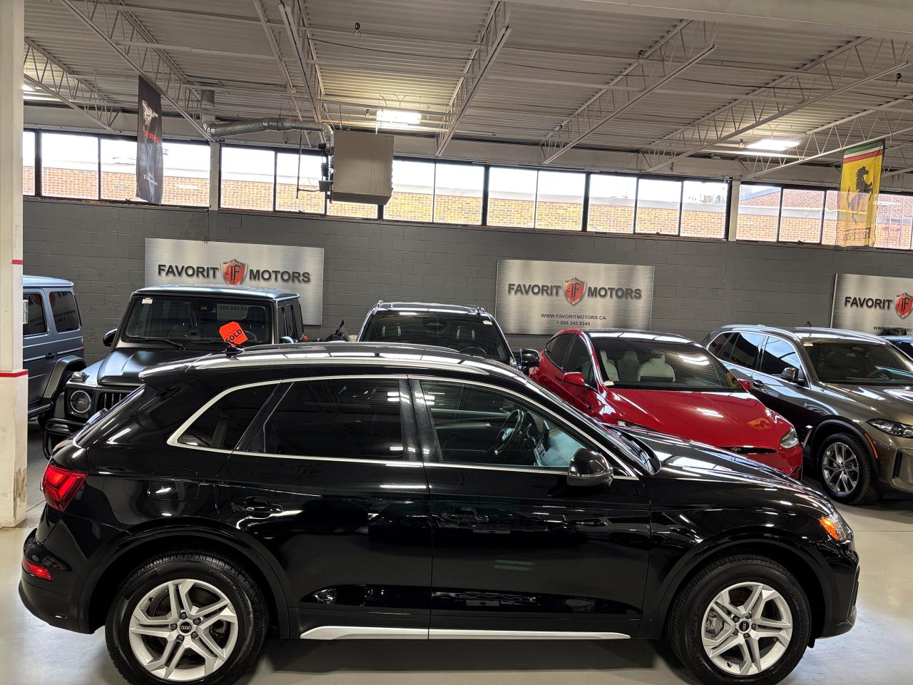 2021 Audi Q5 Komfort|QUATTRO|LEATHER|ALLOYS|BACKUPCAMERA|+++ - Photo #3