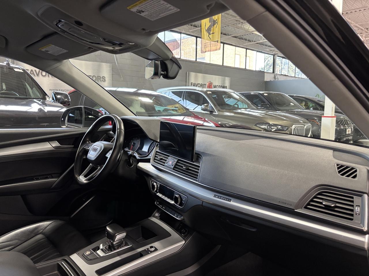 2021 Audi Q5 Komfort|QUATTRO|LEATHER|ALLOYS|BACKUPCAMERA|+++ - Photo #9