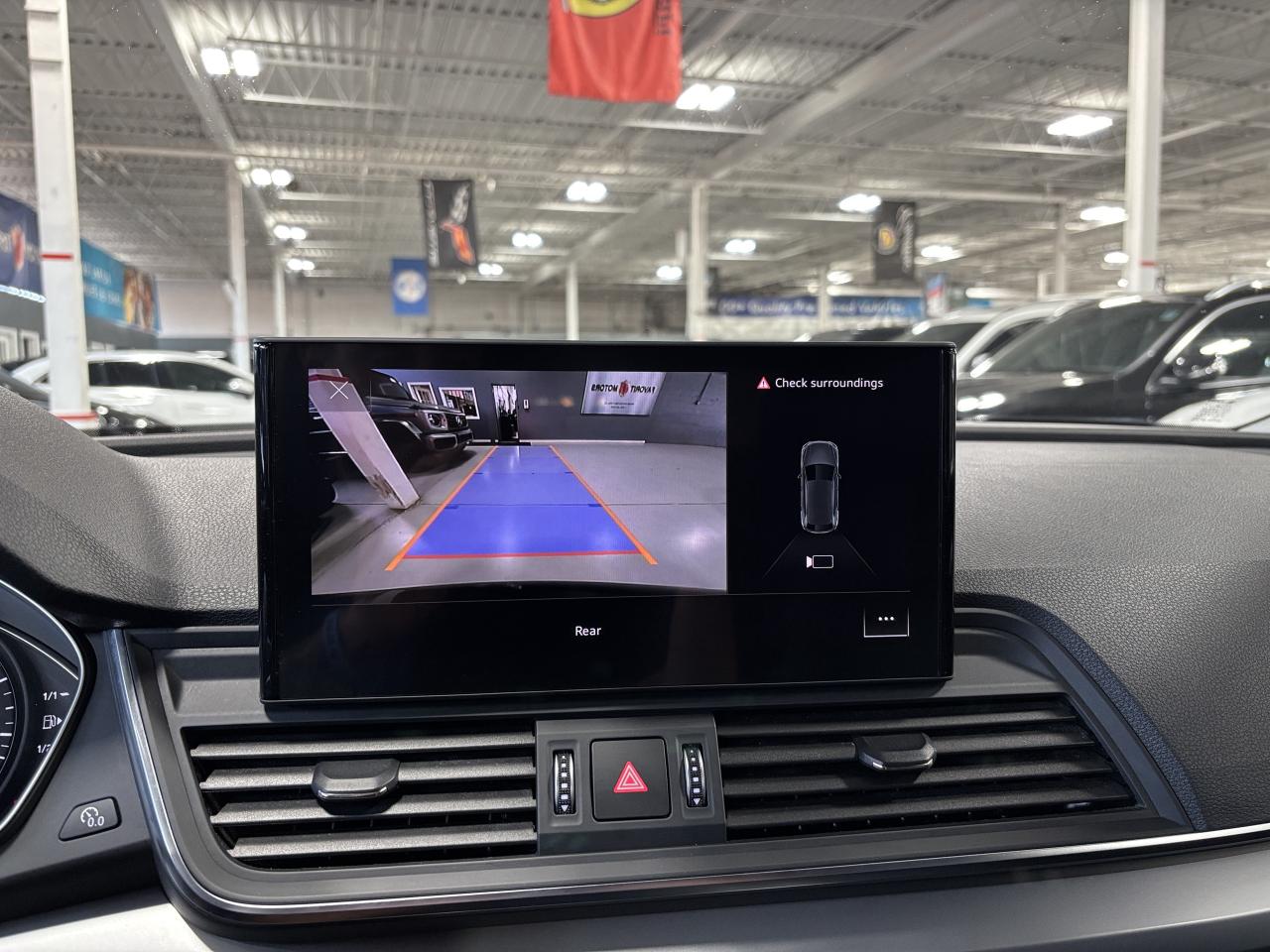 2021 Audi Q5 Komfort|QUATTRO|LEATHER|ALLOYS|BACKUPCAMERA|+++ - Photo #24