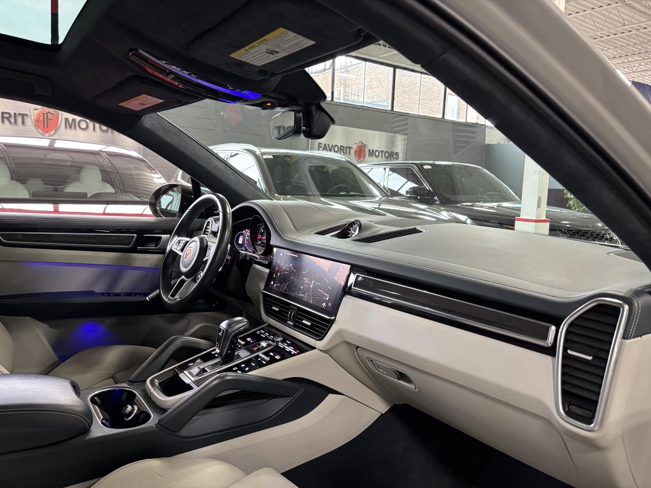 2022 Porsche Cayenne GTS Coupe|AWD|NO LUX TAX|NIGHTVIS|CARBON|HEADSUP|+ - Photo #19