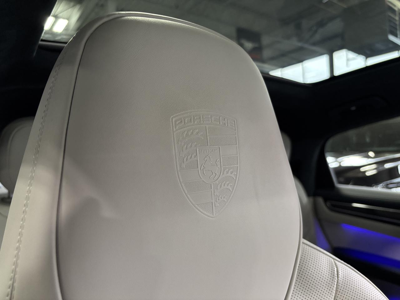 2022 Porsche Cayenne GTS Coupe|AWD|NO LUX TAX|NIGHTVIS|CARBON|HEADSUP|+ - Photo #21