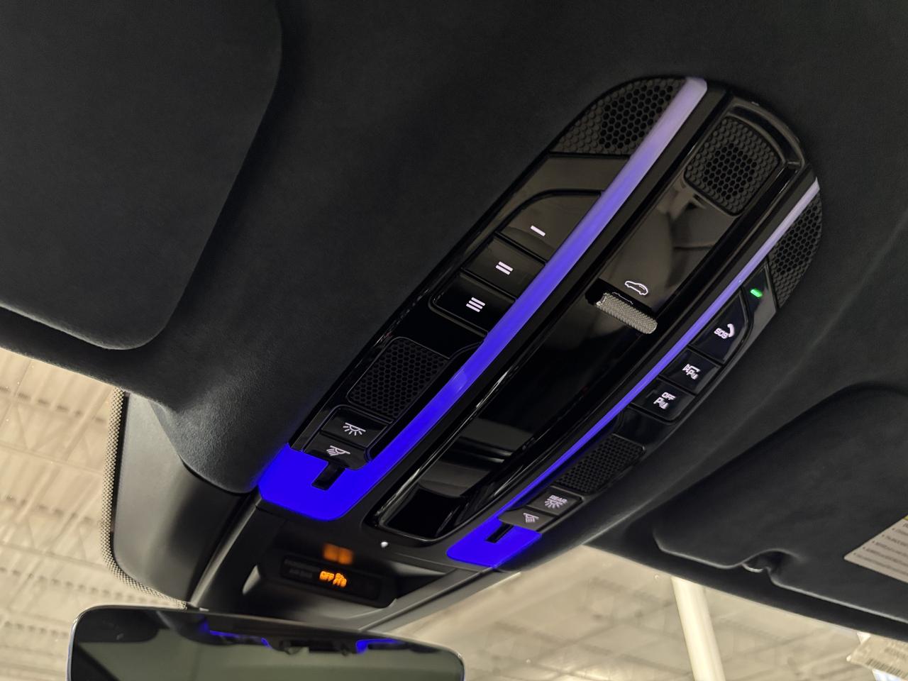 2022 Porsche Cayenne GTS Coupe|AWD|NO LUX TAX|NIGHTVIS|CARBON|HEADSUP|+ - Photo #26