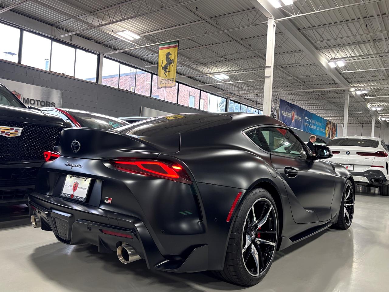 2022 Toyota Supra GR Coupe|RWD|MATTEBLACK|REDLEATHER|CARBON|NAV|JBL|HUD - Photo #4